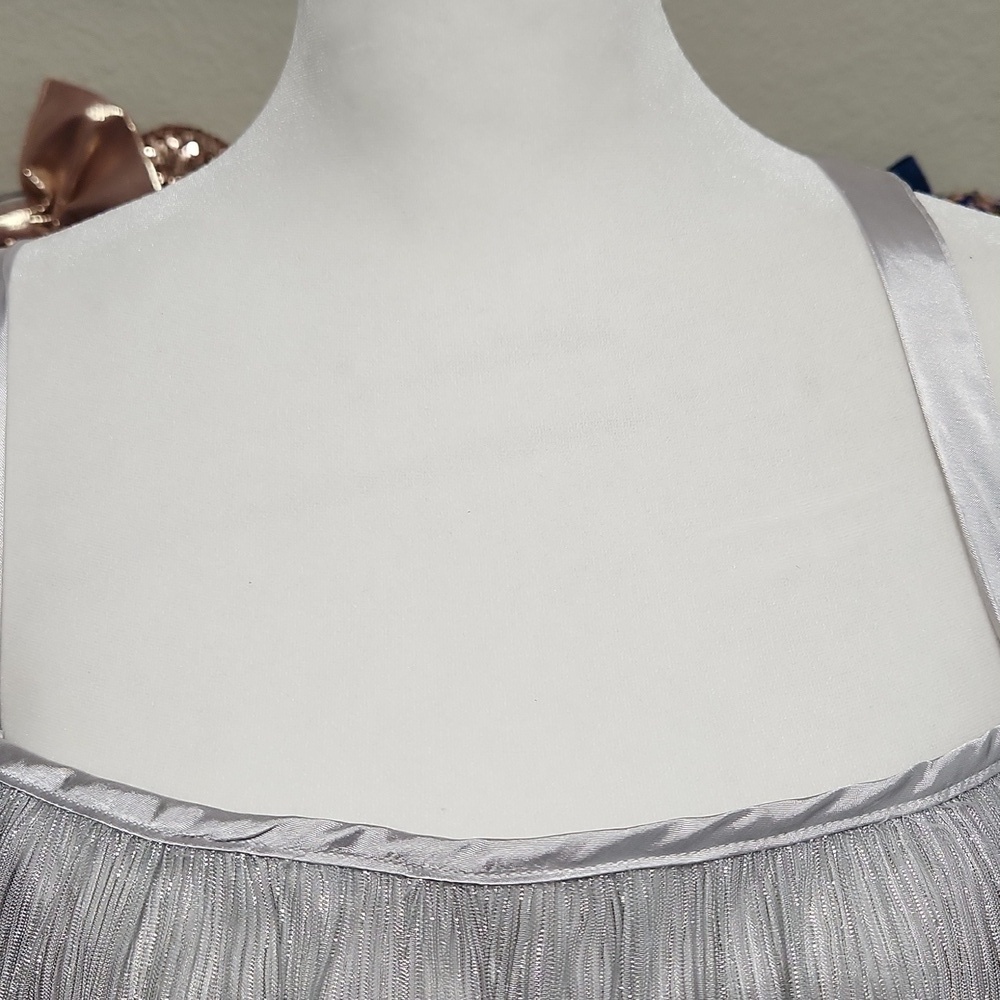 Arula Sparkly Tiered Party Dress - Picture 6 of 9